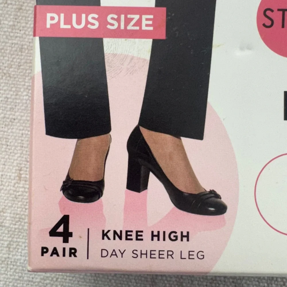 L'eggs Style Essentials Plus Size Knee High Stockings Nude 4 Pair Sheer Toe